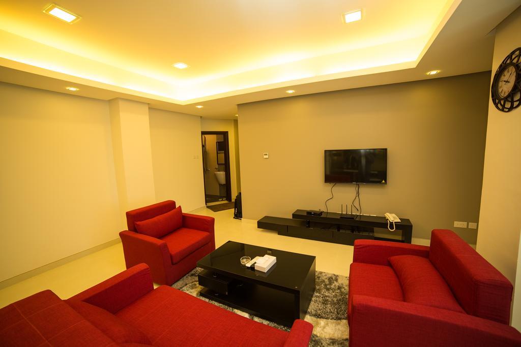 Golden Rose Luxury Suites Μανάμα Εξωτερικό φωτογραφία