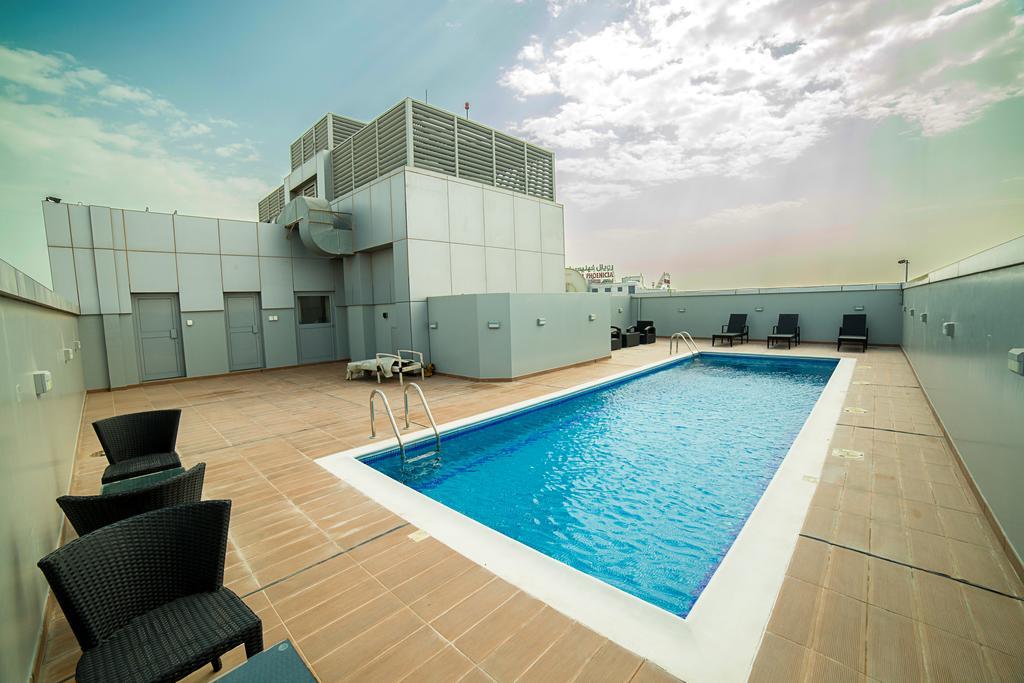 Golden Rose Luxury Suites Μανάμα Εξωτερικό φωτογραφία