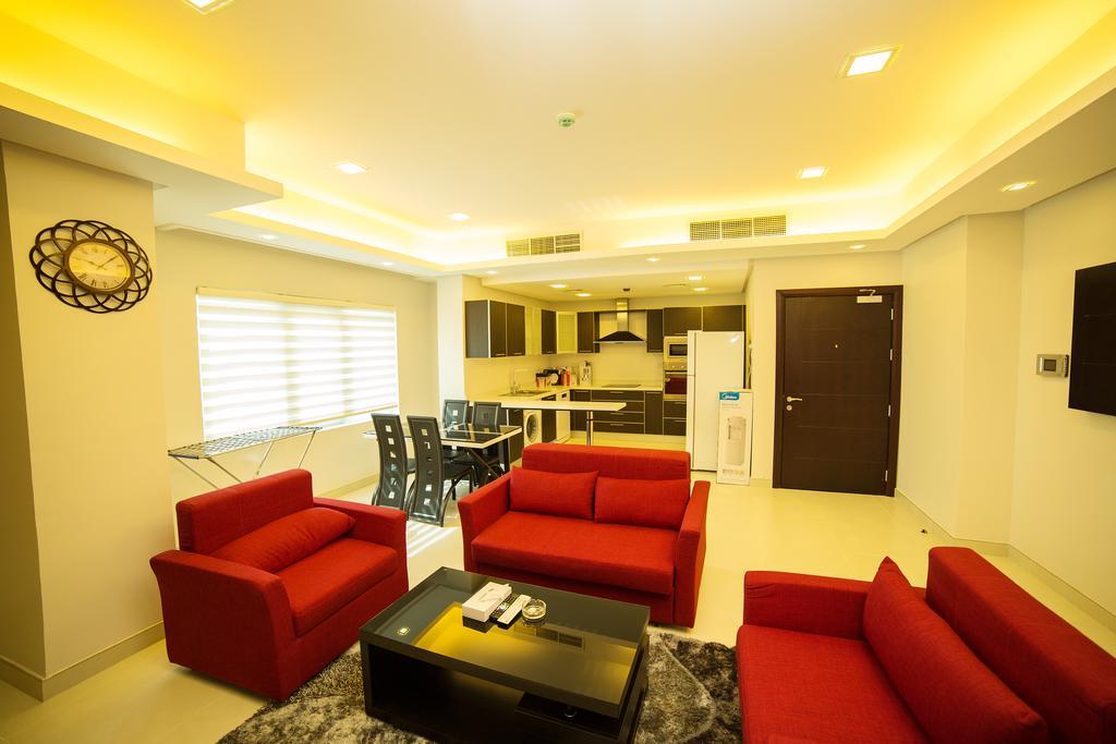Golden Rose Luxury Suites Μανάμα Εξωτερικό φωτογραφία